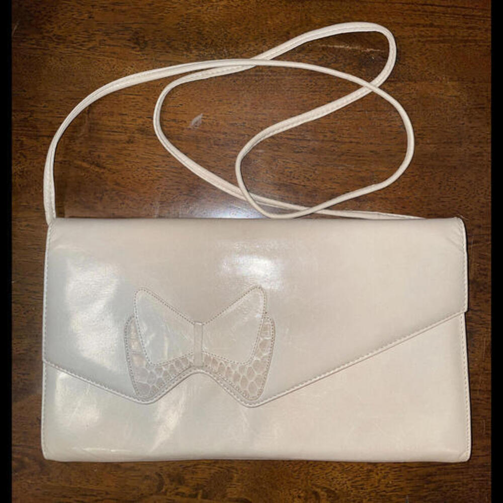 VTG BRUNO MAGLI CLUTCH/SHOULDER BAG GENUINE Ivory SOFT LEATHER 10.5”x6”